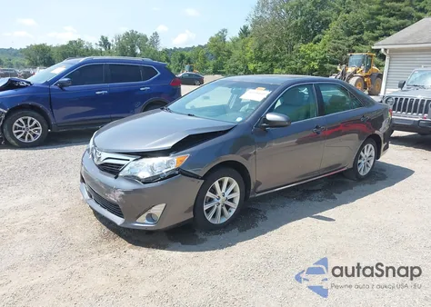 2014 Toyota Camry Xle z USA, uszkodzony, nr VIN 4T1BF1FKXEU389201